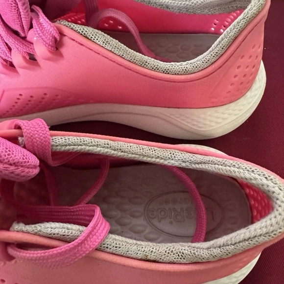 Crocs LiteRide Pink Pacer Perforated Lace Up Shoes Womens Sz. 7 EUC - Picture 6 of 14